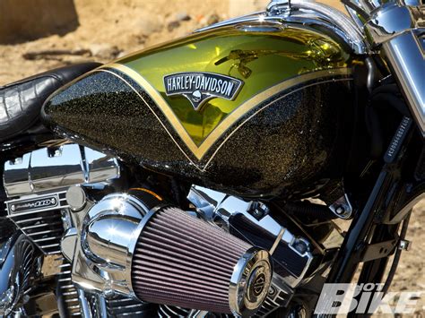 Motos novas e usadas com o melhor preço do mercado! Racing Cafè: Harley-Davidson FXSBSE CVO Breakout 2013 #1