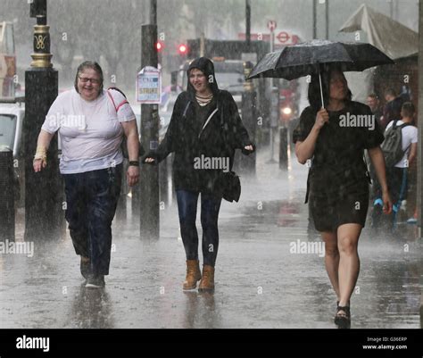 List 90 Pictures Photos Of Heavy Rain Superb