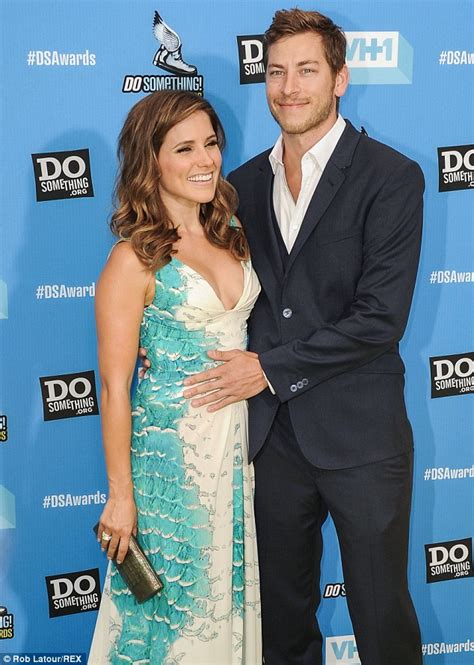 Sophia Bush In Relationship With Chicago Pd Co Star Jesse Soffer Daily Mail Online