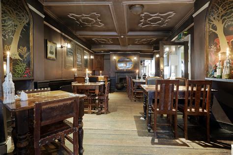 After booking, all of the property's details, including telephone and address, are provided in your booking confirmation and your account. Guy Fawkes Inn - HRH Main