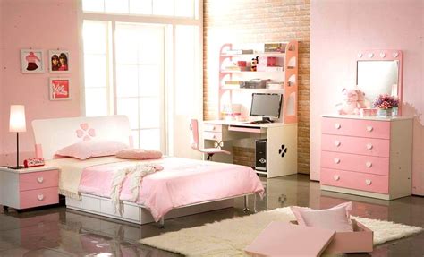 While nautical rooms have a wide variety of blues with pops of red. Cute Teenage Girl Room Ideas Pink - There are numerous ...