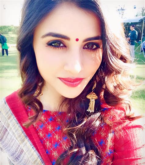 Deepak lokendrasingh chahar is an indian professional cricketer. Deepak-Chahar-Sister-Malti-Chahar