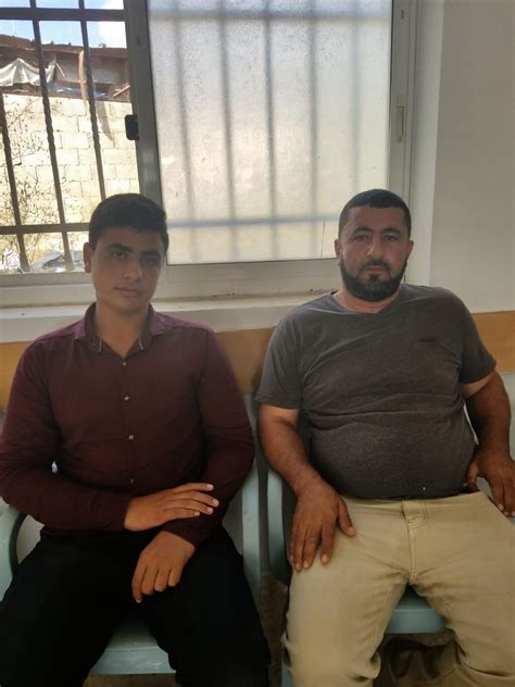 Dengan sekali lafaz, penyanyi yuna sah menjadi isteri kepada adam sinclair di majlis pernikahan yang berlangsung di puncak rimba, bentong pada jam 7 yuna, atau nama sebenarnya, yunalis datuk mat zara'ai selamat diijab kabul dengan adam atau nama penuh, adam yousof mohamed sinclair oleh. Israel questioned Adam stabber 2 years ago over Facebook ...