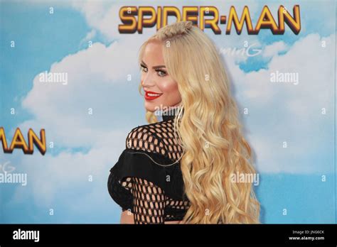 Gigi Gorgeous 06282017 The World Premiere Of Spider Man Homecoming