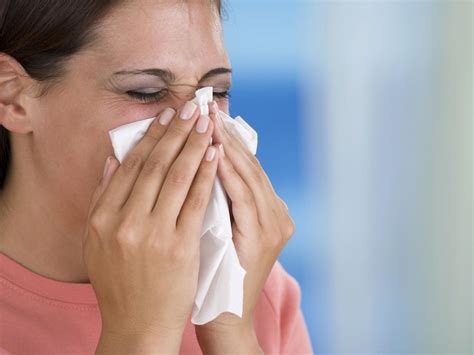 Mold Allergy Symptoms Causes Complications Diagnosis And Treatment
