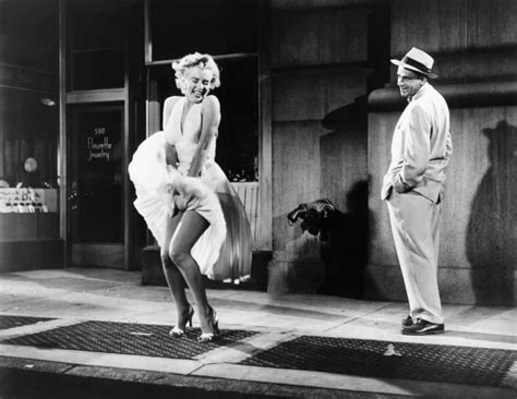 Marilyn Monroe S Most Famous Movie Scene Has A Dark Story Behind It