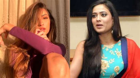Shweta Tiwari S Daughter Palak On Dating App Here S How The Actress Reacted Tv News India Tv