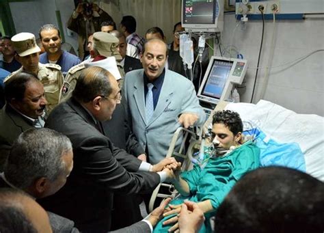 عمل ضابطًا في الأمن المركزي وانتقل لمديرية أمن الشرقية عام 2007، وبعد ثورة 25 يناير أسس ائتلاف أنا ضابط شرطة ملتحي، وأحيل للاحتياط بناء على القرار رقم 48 لسنة 2012، الصادر من مديرية أمن الشرقية. وفاة ضابط الشرطة المصاب بطلق ناري خطأ من مجند بسوهاج ...