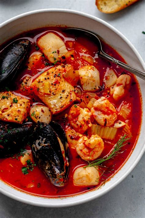 Cioppino Italian Seafood Stew Platings Pairings