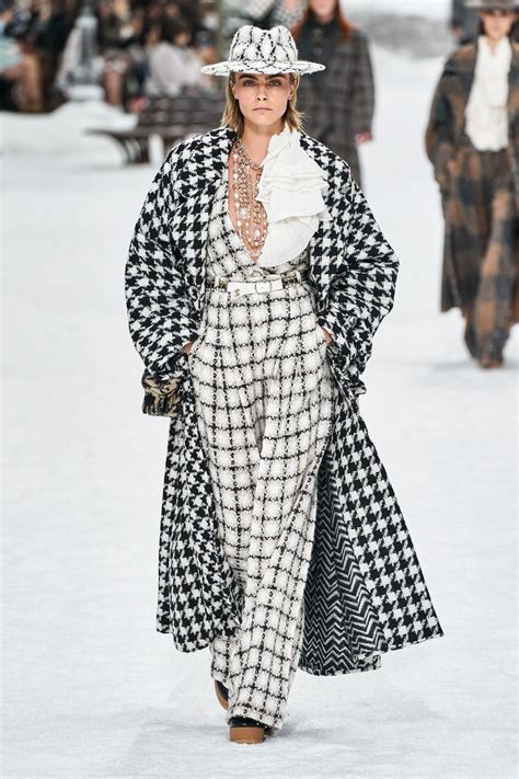 Chanel Fall 2019 Ready To Wear Fashion Show Vogue