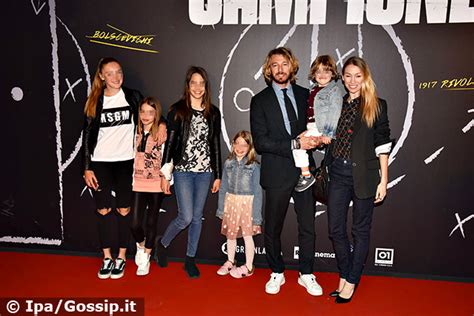 La storia più bella corre sulla sinistra, con balzaretti che torna calciatore. Eleonora Abbagnato e Federico Balzaretti alla premiere de ...