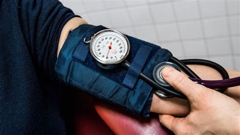 Högt Blodtryck I Medelåldern ökar Risken För Demens Vetenskapsradion