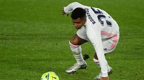 Real madrid cf vs athletic club bilbaopredictions & head to head. Eibar vs Real Madrid: Eibar vs Real Madrid line-ups ...