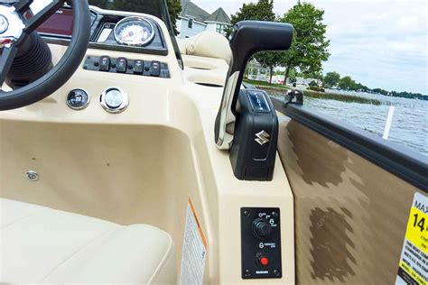 New 2019 Sweetwater 2286 Fs Power Boats Outboard In Kenner La Stock