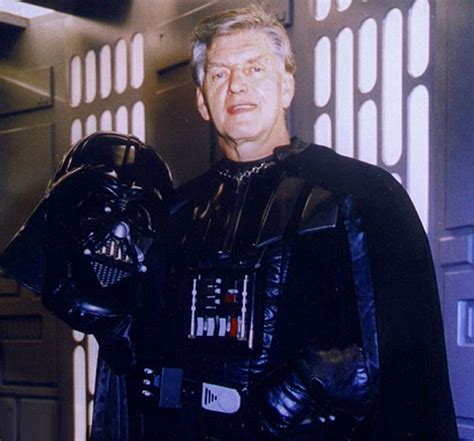Actor david prowse, the man who donned the iconic darth vader suit in the original star wars trilogy, has died aged 85. Darth Vader actor Dave Prowse talks about his fall out with George Lucas - Following The Nerd ...