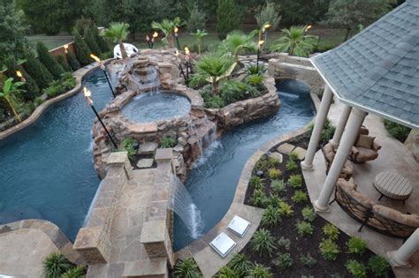 Colleyville Residential Lazy River Tropical Swimming Pool And Hot Tub