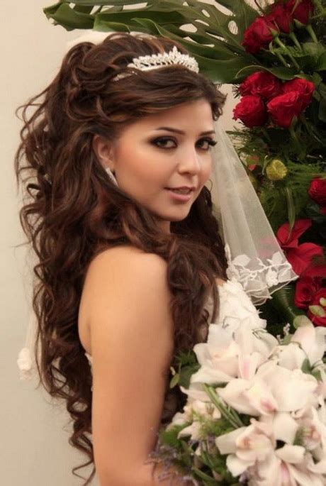33,848 likes · 16 talking about this. Modele de coiffure pour mariage cheveux long