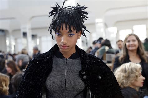 Willow Smith Celebrates Her 17th Birthday With New Album The 1st