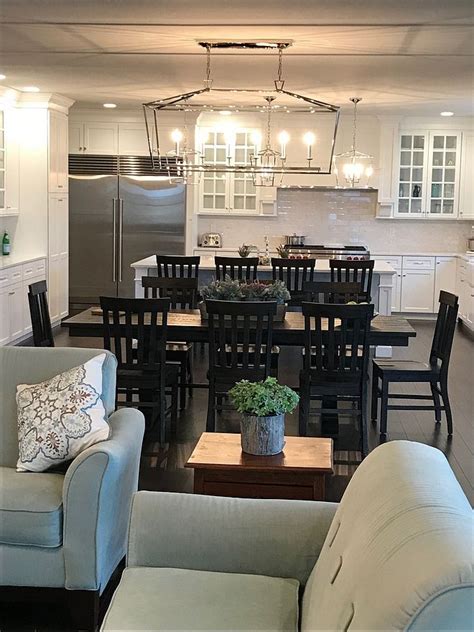 Quite simply, a great room can be identified by several features, one of which is location. The kitchen opens to an inviting dining area and family ...