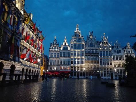 Funktionale zimmer in verschiedenen kategorien und ein kostenfreies wlan erwarten jeden besucher im hotel. The 10 Best Antwerp Luxury Hotels 2021 (with Prices ...