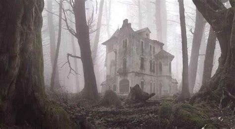 42 Of The Most Beautiful Abandoned Places On Earth That Will Give You