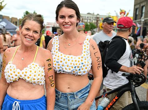 PHOTOS 2022 World Naked Bike Ride In St Louis