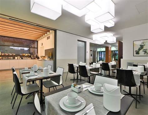 Inside the hotel it is available at payment, the wellness center namastè with a lot of services and treatments. Best Western PLUS Hotel De Capuleti (Verona, Italy ...