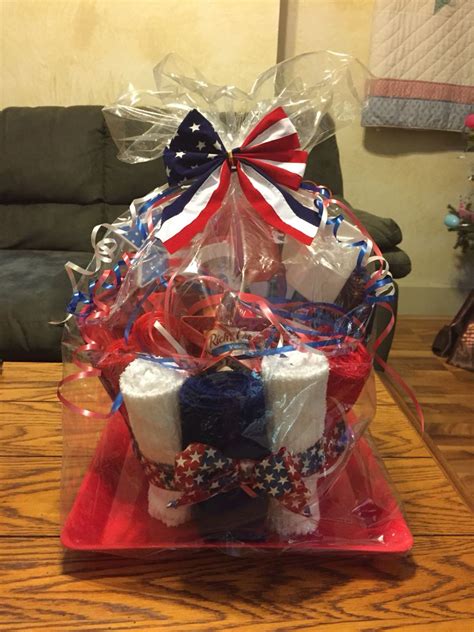20 fourth of july hostess gift ideas that will win you best guest. Patriotic gift basket | Fundraiser baskets, Creative gift baskets, Gifts for veterans