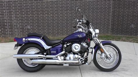 Approachable is what yamaha calls it; 076263 2005 Yamaha V Star 650 Custom - YouTube