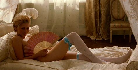 Kirsten Dunst Nude Caps From Marie Antoinette Picture