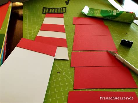 Gulls fly around the lighthouse applikationen leuchtturm. Leuchtturm Aus Papier Basteln | dansenfeesten