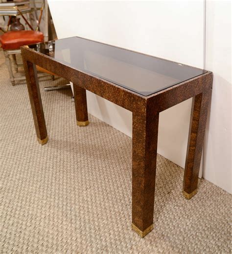 Free delivery and returns on ebay plus items for plus members. A Pair Of Vintage Henredon Console Tables at 1stdibs