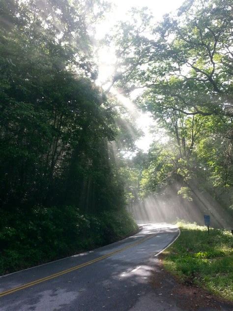 Although the elevation change is approximately 2,000 feet over 4.3 miles, the trail is. Entrance In AM leaving Nantahala Forest, Standing Indian ...