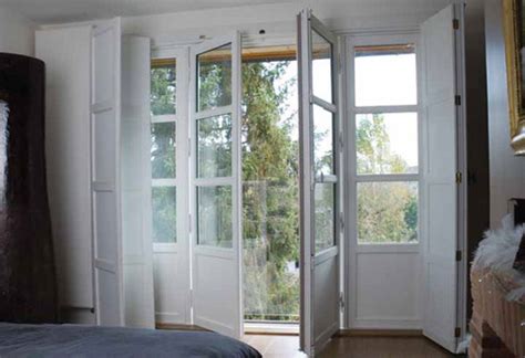 La fenêtre standard en pvc charme mini est également disponible en porte fenêtre pour s'adapter à tous vos intérieurs. Porte fenetre pvc double vitrage - Menuiserie image et conseil