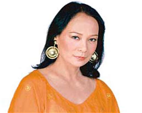 Often cited as being part of the díaz clan in newspapers, she is one of twelve children (10 girls and 2. Gloria Diaz - the first ever Miss Universe from ...