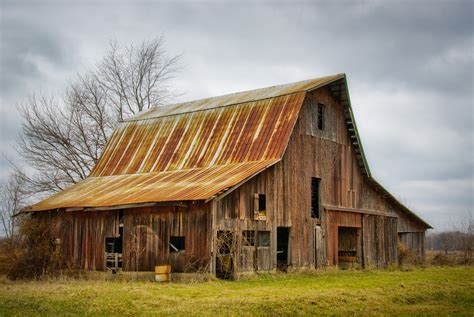 Weathered Old Barns Countryroadsphoto