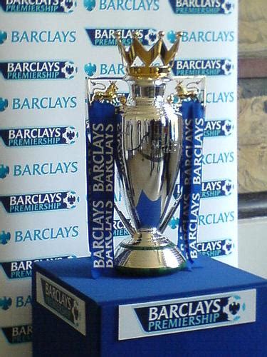 Ci lasceremo alle spalle i formati che conosciamo della champions e. Sala dei trofei delle squadre di Londra | London Football