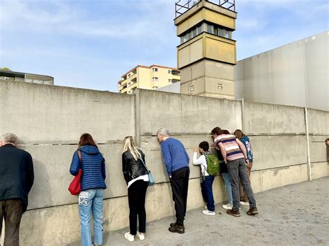 Whitlams Self Guided Berlin Walks The Berlin Wall Memorial — Whitlam