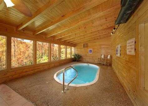 With private facilities and amenities, you can rest assured that each. Gone Swimmin' 260 | 2 Bedroom Cabins | Pigeon Forge Cabins ...