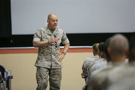 Dvids News Commandant Visits Combat Center