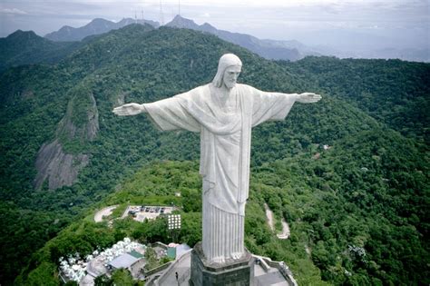 Christ The Redeemer Statue In Rio De Janeiro Thousand Wonders