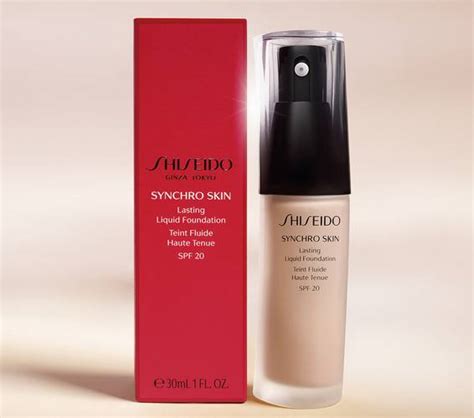 Shiseido Synchro Skin Lasting Liquid Foundation Inteligentne Podkłady