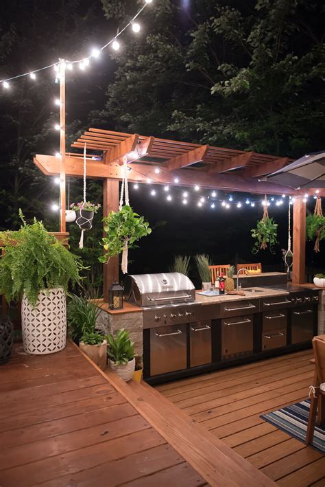 Outdoor kitchen design is as much about performance as it is about style. 40 Outdoor Kitchen Pergola Ideas for Covered Backyard Designs