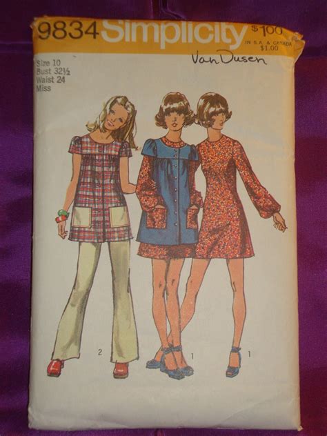Vintage 1970s Simplicity 9834 Sewing Pattern Misses Mini Dress Smock