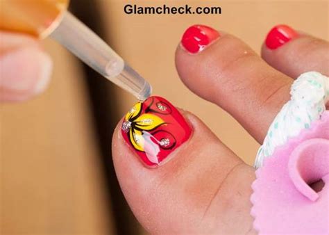 Find one that matches the season, the latest trends, or just your mood. How To Do a Hand-Painted Nail Art Pedicure