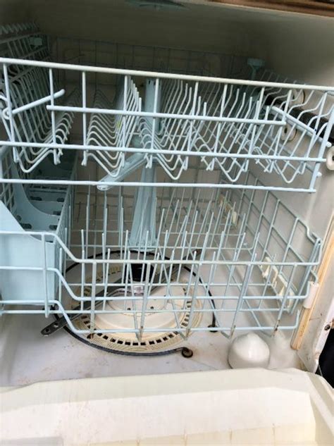 We also have installation guides, diagrams and manuals to help you along the way! offers Black older kenmore dishwasher Victoria City, Victoria