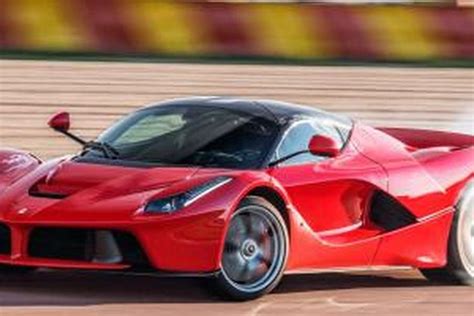 Ferrari Termahal Dan Terkencang Hadir Dalam Iims 2015