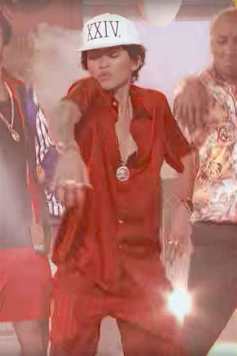 Zendaya Transforms Into Bruno Mars For A Spot On Lip Sync Battle Performance Zendaya Bruno