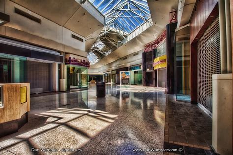 Deserted Places An Abandoned Mall In St Louis