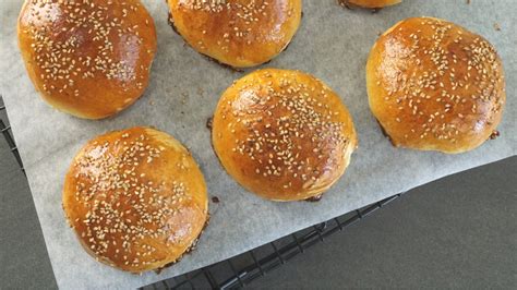 Hamburger - Brötchen selbst gemacht von Evas Backparty